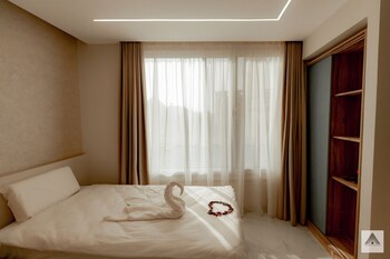 khattab pyramids hotel