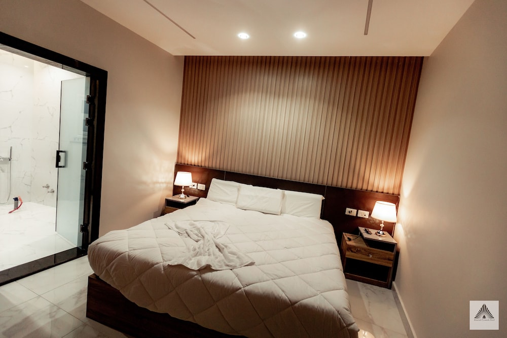 khattab pyramids hotel