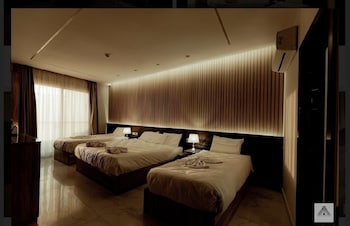 khattab pyramids hotel