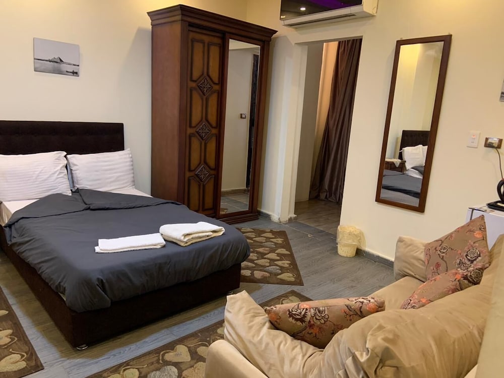 cairo pyramids view inn