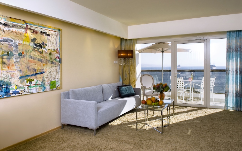neptune eilat by dan hotels