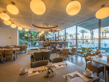 neptune eilat by dan hotels