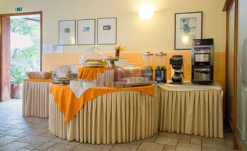 Hotel Le Colline,San Gimignano>>Montaione,3 star