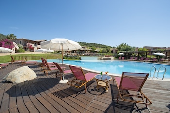 Residence S'incantu,Campulongu>>Cagliari,3 star