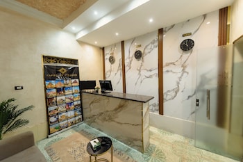 capital of pyramids hotel