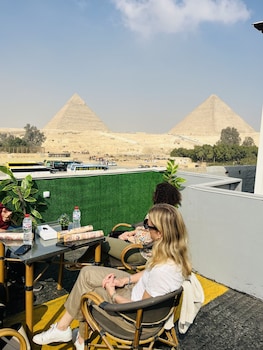 capital of pyramids hotel