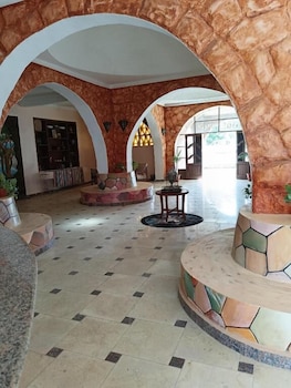 hllol hotel abu simbel