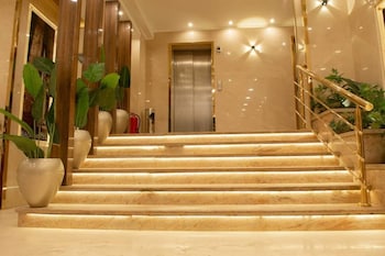 Badr Hotel Assiut,7 El-Helaly,3 star