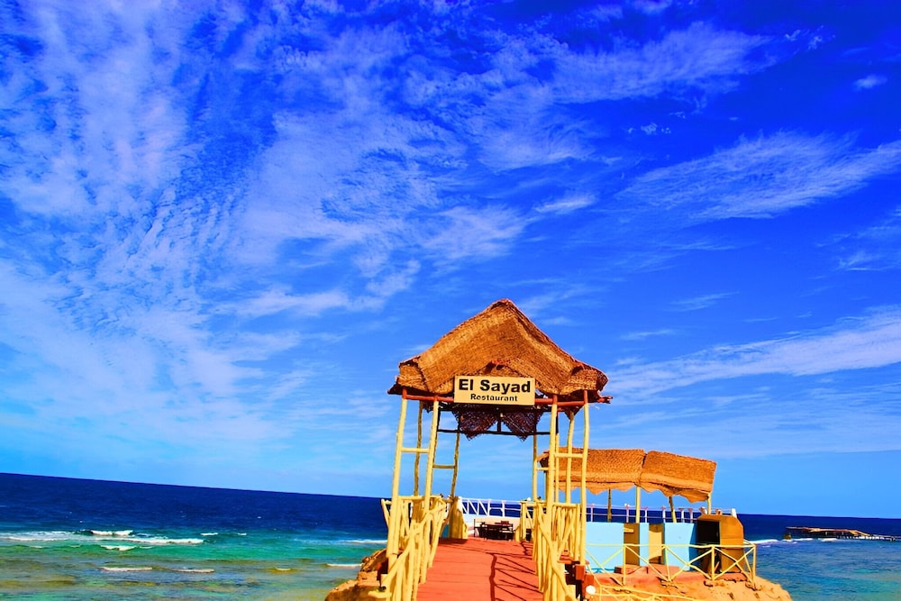hostmark zabargad beach resort