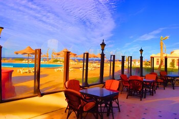 hostmark zabargad beach resort