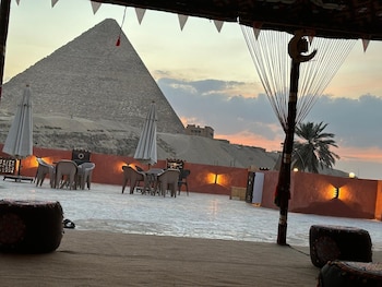 el khalil pyramids view inn