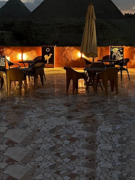 el khalil pyramids view inn