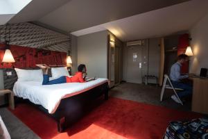 ibis montargis