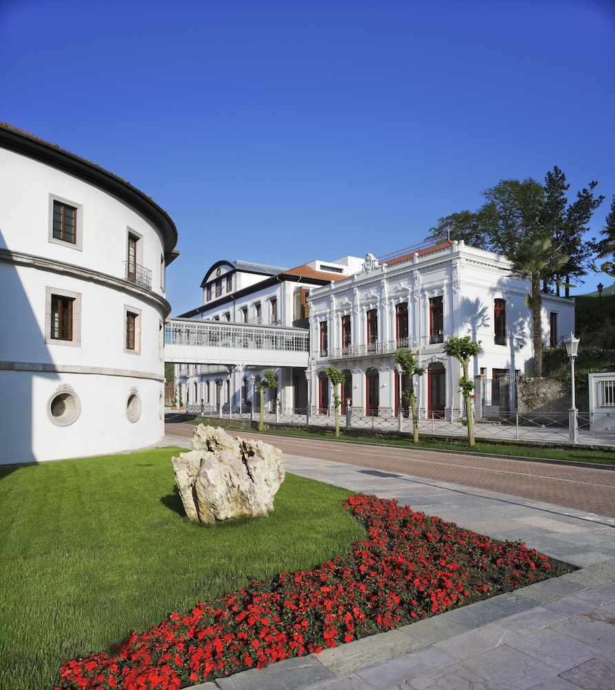 gran hotel las caldas by blau hotels