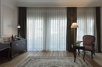 xheko imperial hotel