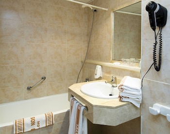 hotel son baulo