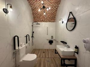 cc opera suites