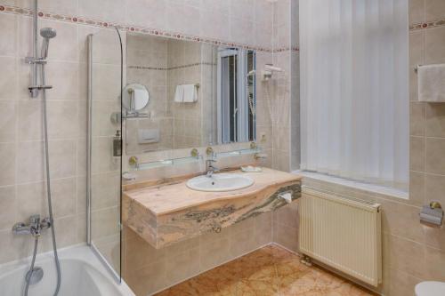 health spa hotel hvezda