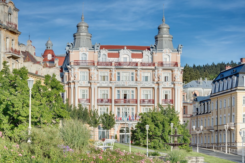 health spa hotel hvezda