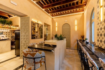 arco de la seda hotel boutique