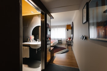 hotel indigo barcelona plaza espana by ihg