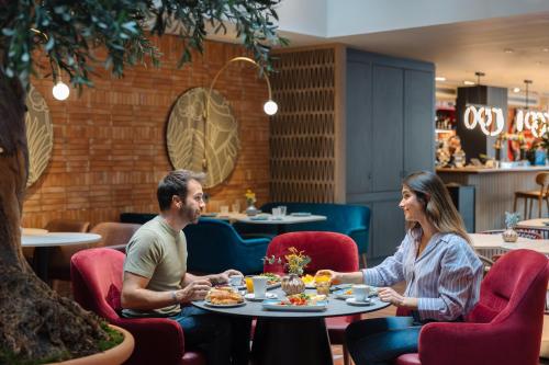hotel indigo barcelona plaza espana by ihg