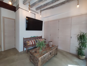 calvario plaza hotel