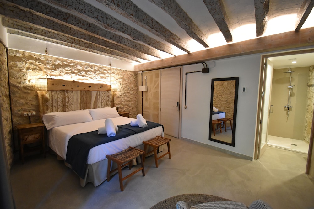 calvario plaza hotel