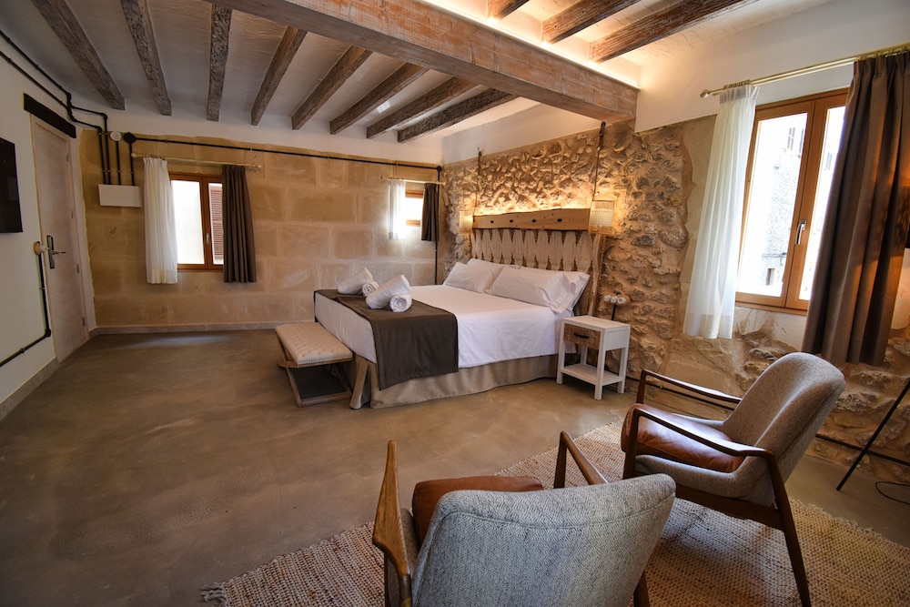 calvario plaza hotel