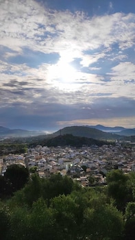 calvario plaza hotel