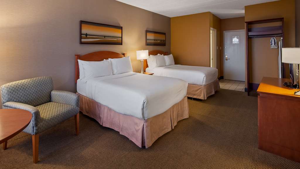 radisson hotel montreal airport