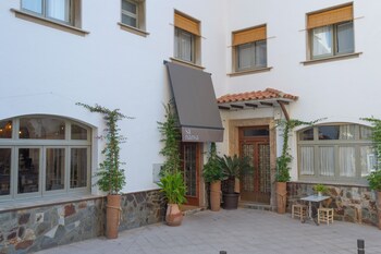 hostal boutique sa nansa