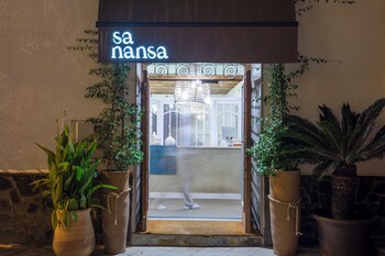 hostal boutique sa nansa