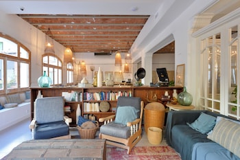 hostal boutique sa nansa