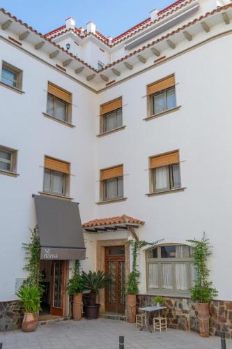 hostal boutique sa nansa