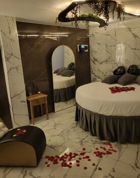 hotel utopia alicante adults only