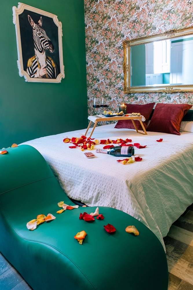 hotel utopia alicante adults only