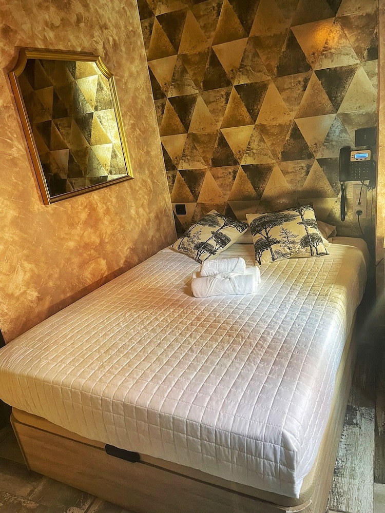 hotel utopia alicante adults only