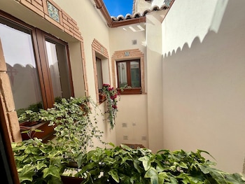 cason de los lopez apartments