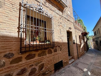 cason de los lopez apartments