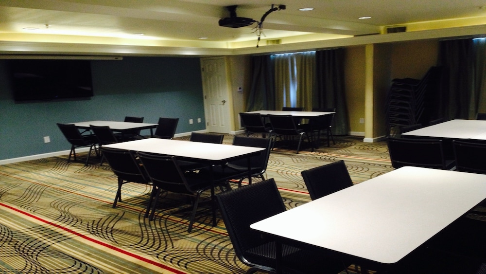 holiday inn express bakersfield by ihg