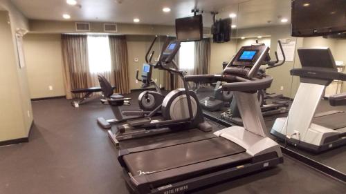 holiday inn express bakersfield by ihg