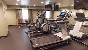Holiday Inn Express Bakersfield By Ihg,Death Valley>>Bakersfield,3 star