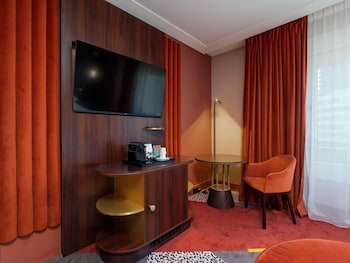 nest paris la defense mgallery