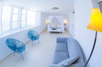 hydrele beach hotel