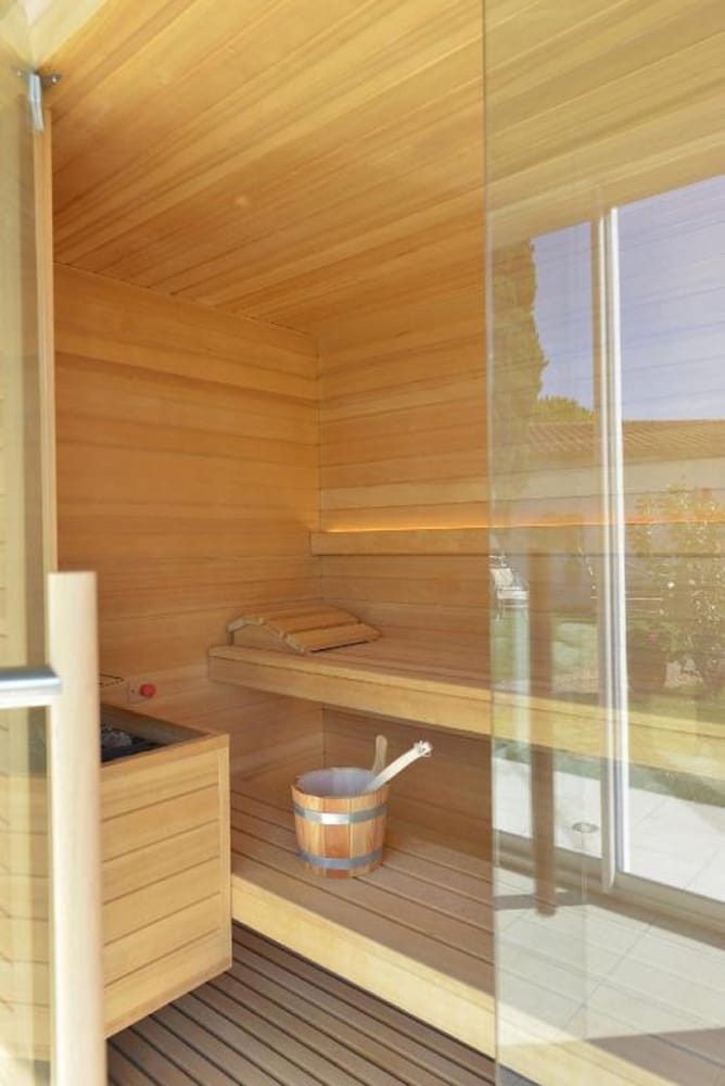 hotel mas de la grenouillere