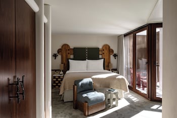 experimental chalet val disere