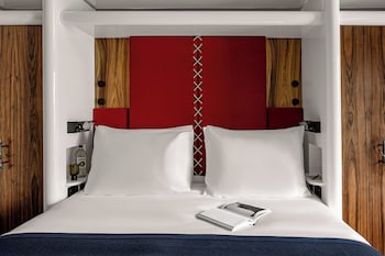 experimental chalet val disere