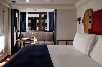 experimental chalet val disere