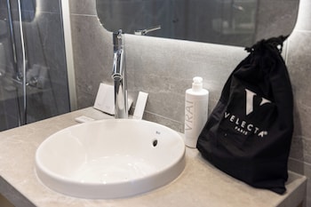 kyriad prestige asnieres sur seine